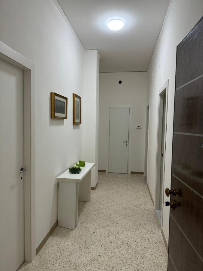 Stella Marius Apartment ซาแลร์โน ภายนอก รูปภาพ